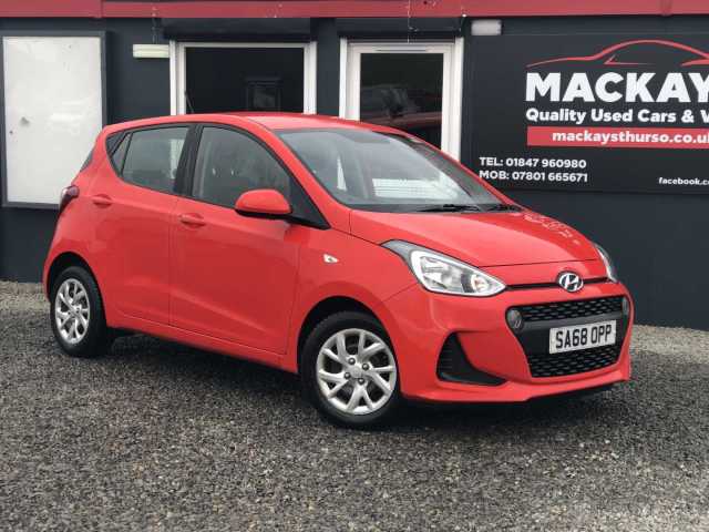 Hyundai i10 1.0 Se Hatchback Petrol Red