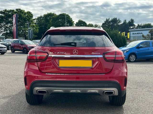 2017 Mercedes-Benz GLA 2.1 220 Amg Line Prem + D 4M A