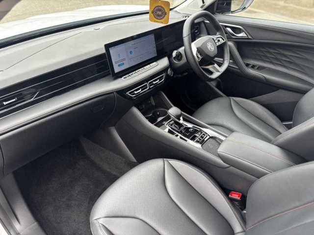 2025 MG Motor UK HS 1.5 Trophy Auto