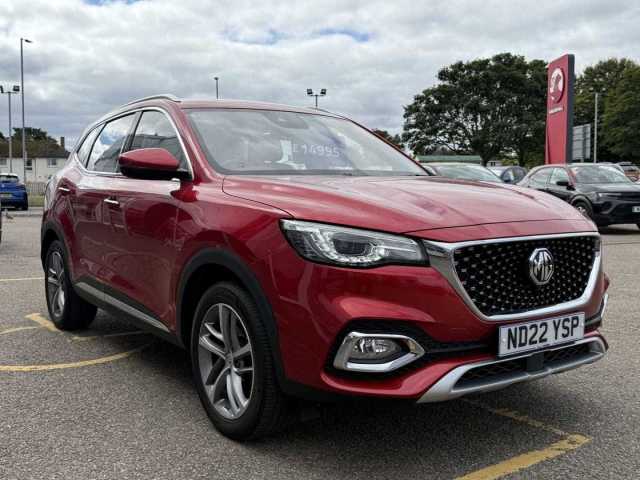 MG Motor UK HS 1.5 Excite Hatchback Petrol Red