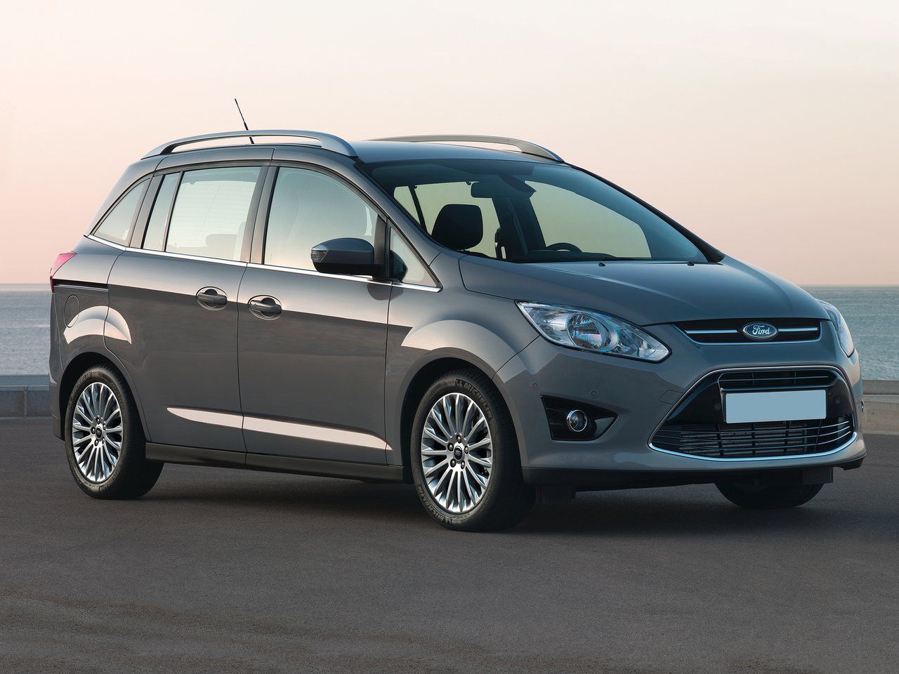 Ford grand motors beograd