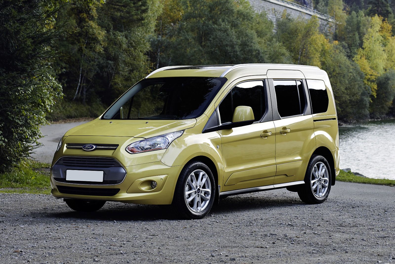 Used ford transit connect tourneo